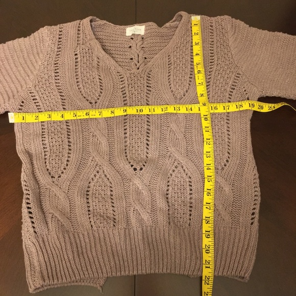 Ivy Rose Sweater - Picture 6 of 14